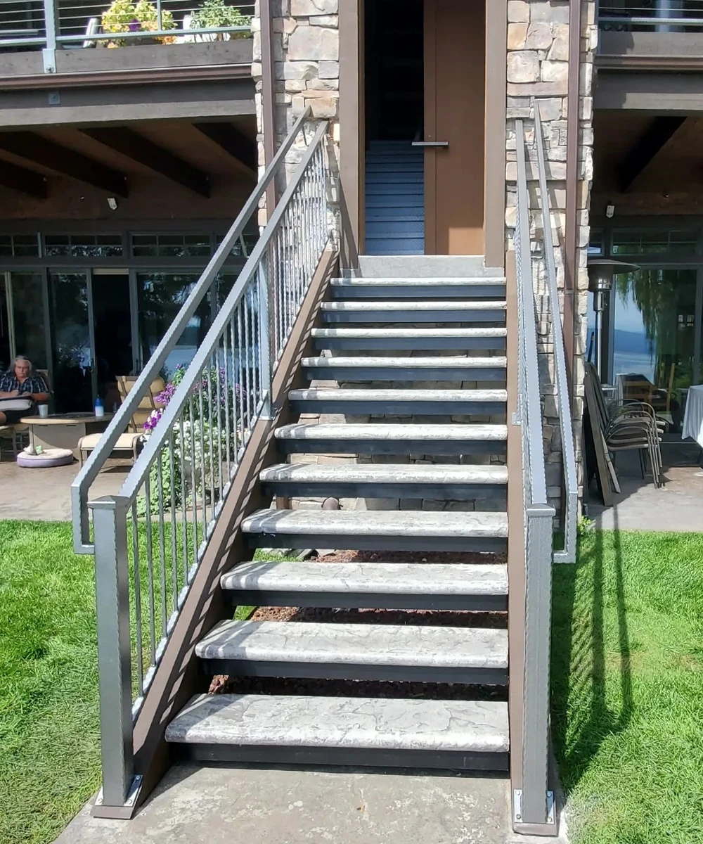 small renovation service